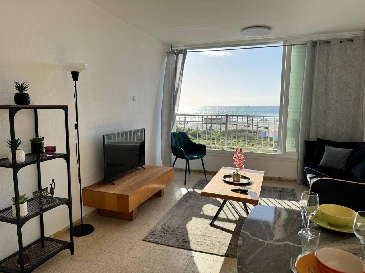 Amazing Sea View Daire Qiryat Yam Dış mekan fotoğraf